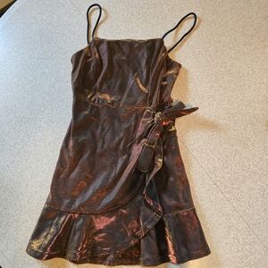 Color-shift mini dress